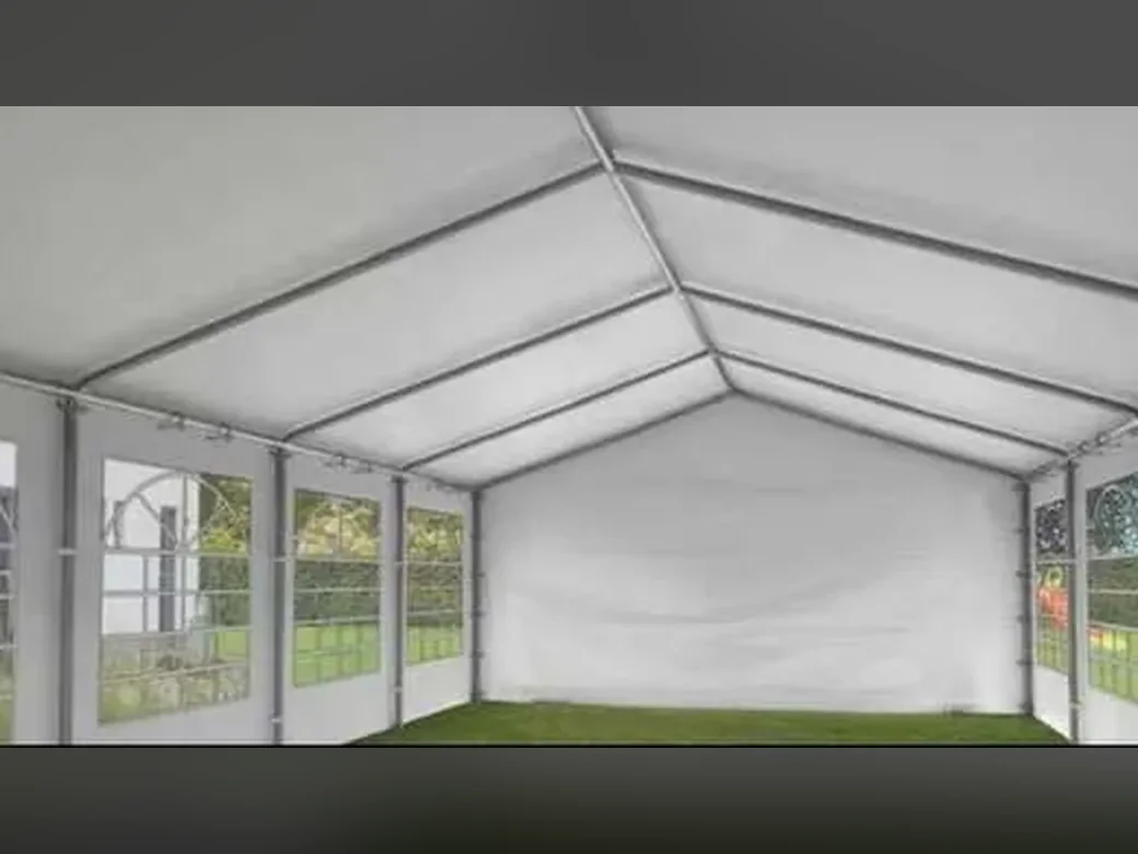 Partyzelt 4x8m Innen